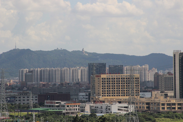 禪城石灣沙岡譚清里陶瓷批發(fā)市場——陶瓷之源，批發(fā)之巔